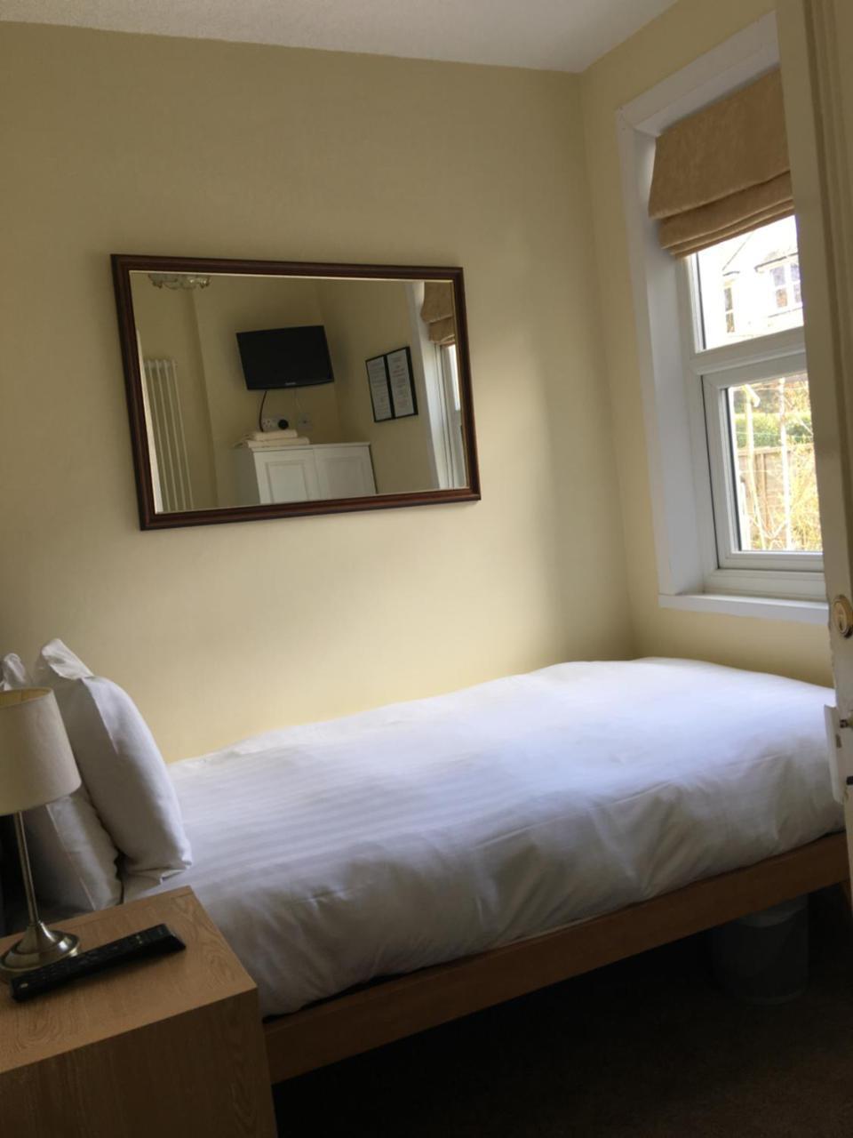 كيسويك Lincoln Guest House المظهر الخارجي الصورة